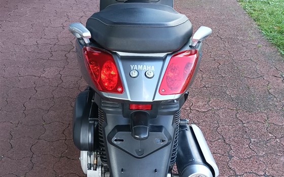 Gebrauchtmotorrad Yamaha X-Max 250 - Bild 8