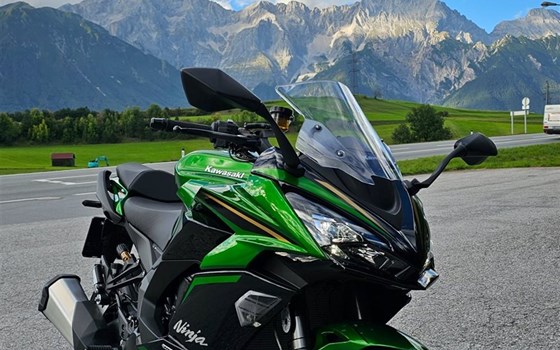 Gebrauchtmotorrad Kawasaki Ninja 1100SX SE - Bild 2 Gebrauchtmotorrad Kawasaki Ninja 1100SX SE - Bild 2