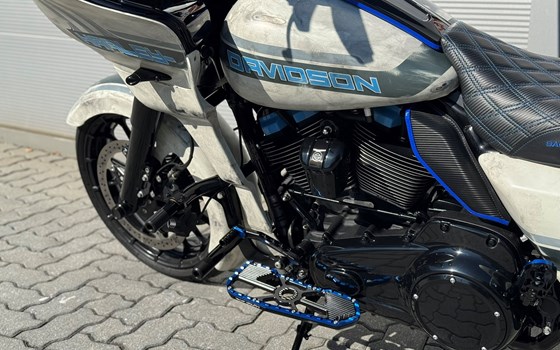 Gebrauchtmotorrad Harley-Davidson Touring Road Glide Special FLTRXS - Bild 6