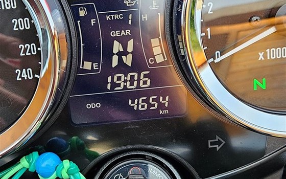 Motorrad Occasion Kawasaki Z900 RS SE - Bild 5