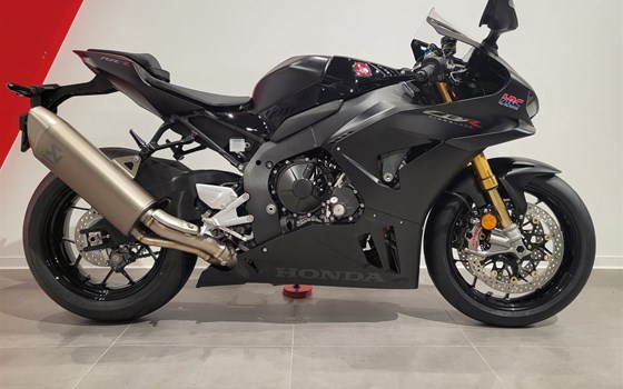 Neufahrzeug Honda CBR1000RR-R Fireblade SP - Bild 1