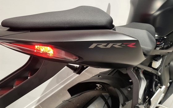 Neufahrzeug Honda CBR1000RR-R Fireblade SP - Bild 13