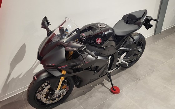 Neufahrzeug Honda CBR1000RR-R Fireblade SP - Bild 17