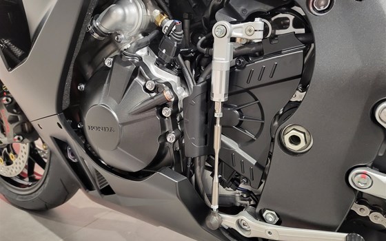 Neufahrzeug Honda CBR1000RR-R Fireblade SP - Bild 21