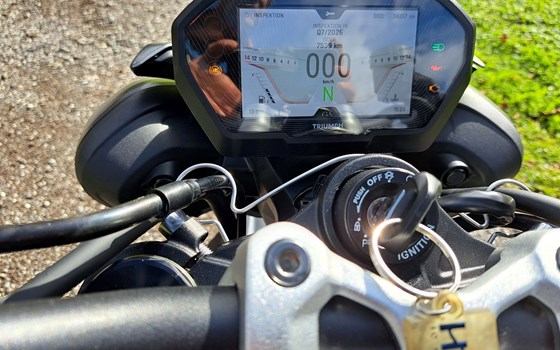 Gebrauchtmotorrad Triumph Street Triple 765 RS - Bild 5 Gebrauchtmotorrad Triumph Street Triple 765 RS - Bild 5