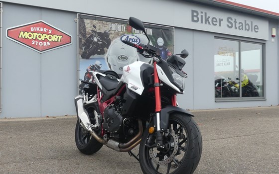 Gebrauchtmotorrad Honda CB750 Hornet - Bild 2