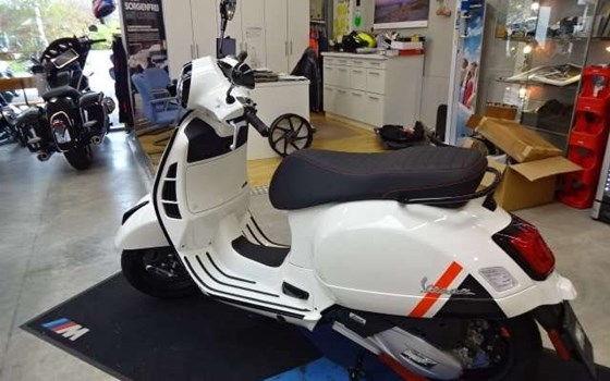 Neufahrzeug Vespa GTS 125 i.e. Super Sport - Bild 3