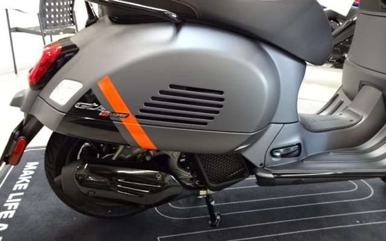 Neufahrzeug Vespa GTS 125 i.e. Super Sport - Bild 12