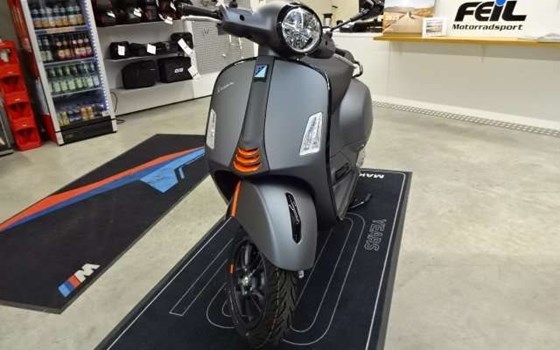 Neufahrzeug Vespa GTS 125 i.e. Super Sport - Bild 4