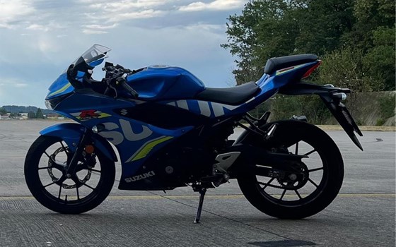 Gebrauchtmotorrad Suzuki GSX-R125 - Bild 1