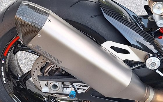 Gebrauchtmotorrad BMW S 1000 RR - Bild 10 Gebrauchtmotorrad BMW S 1000 RR - Bild 10