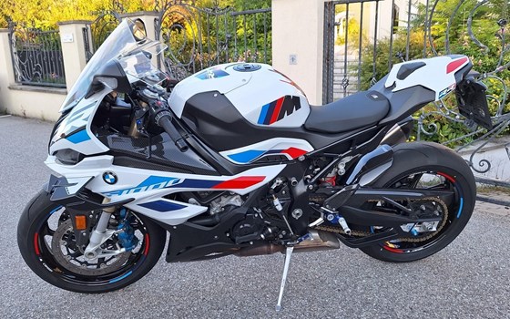 Gebrauchtmotorrad BMW S 1000 RR - Bild 2 Gebrauchtmotorrad BMW S 1000 RR - Bild 2