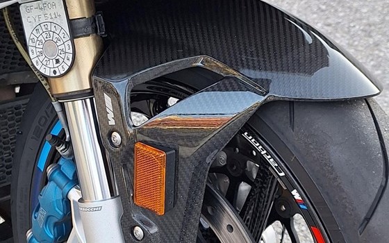 Gebrauchtmotorrad BMW S 1000 RR - Bild 7 Gebrauchtmotorrad BMW S 1000 RR - Bild 7
