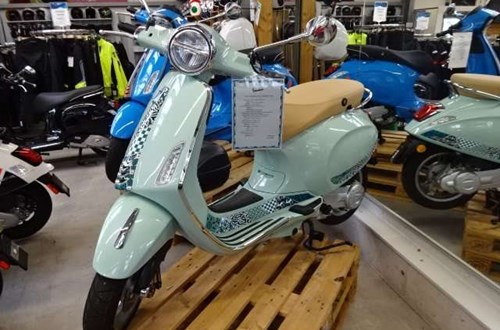 Vespa Primavera 50