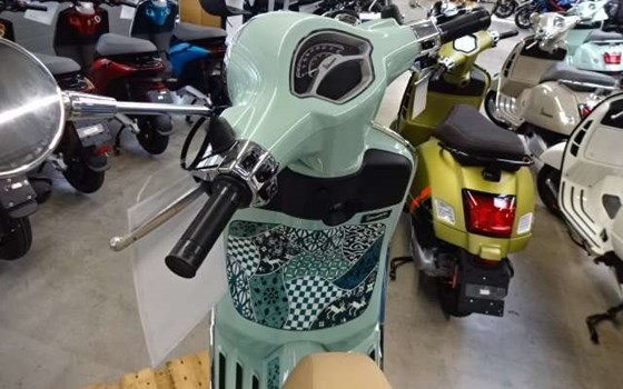 Neufahrzeug Vespa Primavera 50 - Bild 5