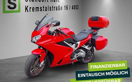 Gebrauchtmotorrad Honda VFR 800 F - Bild 1