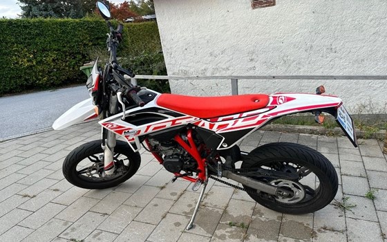 Gebrauchtmotorrad Beta Alp 125 - Bild 1 Gebrauchtmotorrad Beta Alp 125 - Bild 1