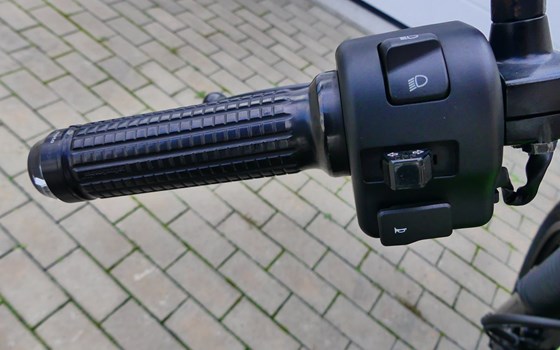 Gebrauchtmotorrad Yamaha XVS 950 A - Bild 8