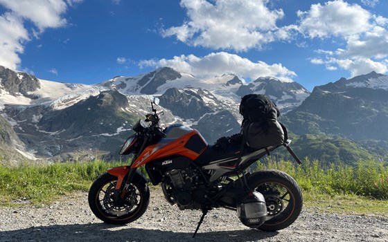Gebrauchtmotorrad KTM 790 Duke - Bild 1 Gebrauchtmotorrad KTM 790 Duke - Bild 1