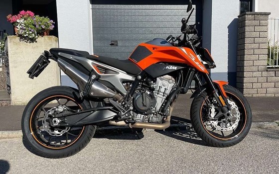 Gebrauchtmotorrad KTM 790 Duke - Bild 3 Gebrauchtmotorrad KTM 790 Duke - Bild 3