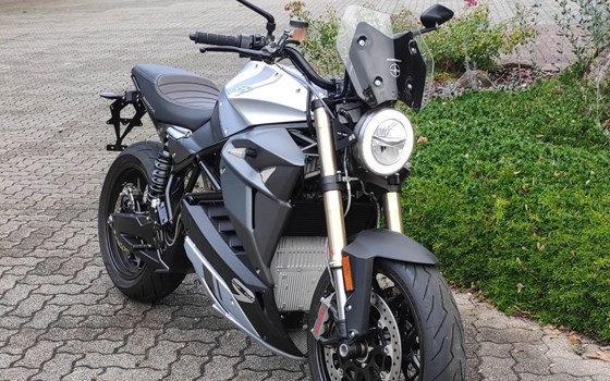 Gebrauchtmotorrad Energica EVA EsseEsse9+ RS - Bild 2