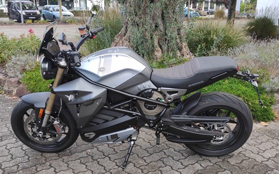 Gebrauchtmotorrad Energica EVA EsseEsse9+ RS - Bild 4