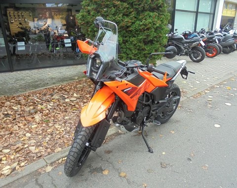 zum Vergrössern bitte anklicken!