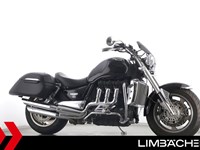 Gebrauchtmotorrad Triumph Rocket III - Triumph-Sportauspuff, Sturzbügel