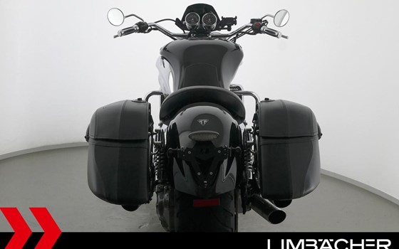 Gebrauchtmotorrad Triumph Rocket III - Bild 18