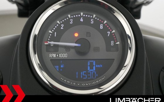Gebrauchtmotorrad Harley-Davidson Dyna Street Bob FXDB - Bild 12