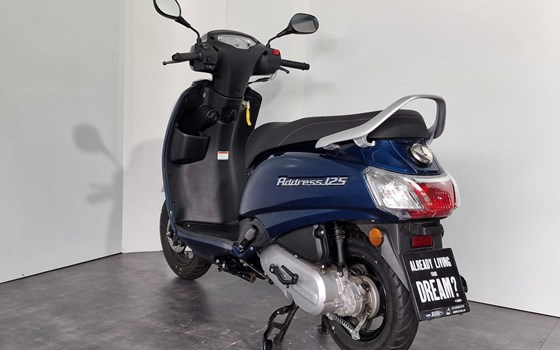 Gebrauchtmotorrad Suzuki Address 125 - Bild 2 Gebrauchtmotorrad Suzuki Address 125 - Bild 2