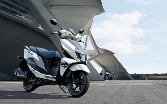 Neufahrzeug Suzuki Avenis 125 - Bild 2