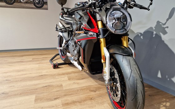 Gebrauchtmotorrad MV Agusta Brutale 1000 RR - Bild 11