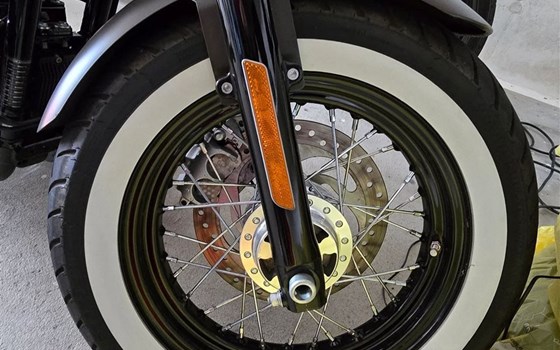 Motorrad Occasion Harley-Davidson Sportster XL 1200C Custom - Bild 7