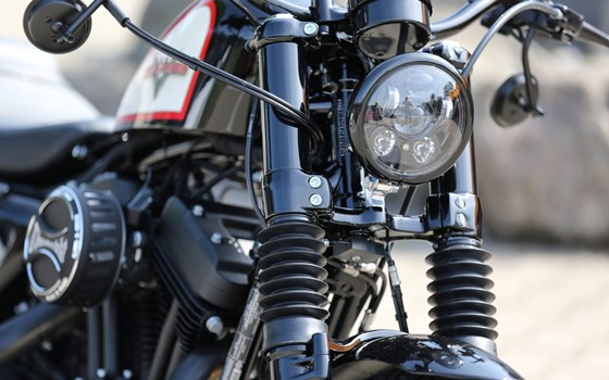 Motorrad Occasion Harley-Davidson Sportster XL 1200C Custom - Bild 9