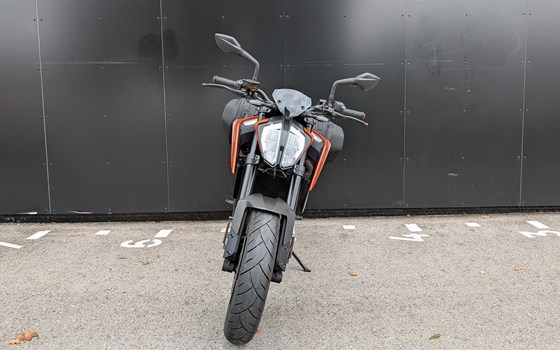 Gebrauchtmotorrad KTM 790 Duke - Bild 3 Gebrauchtmotorrad KTM 790 Duke - Bild 3