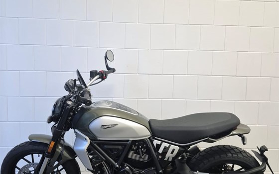 Gebrauchtmotorrad Ducati Scrambler Icon - Bild 13