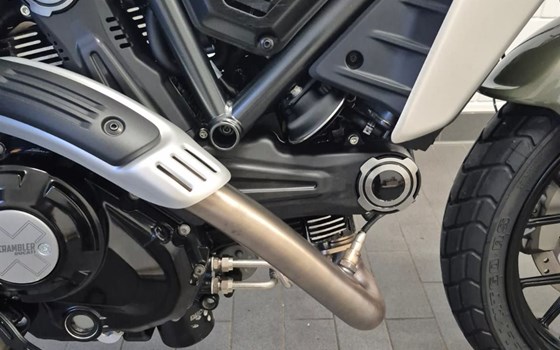 Gebrauchtmotorrad Ducati Scrambler Icon - Bild 8