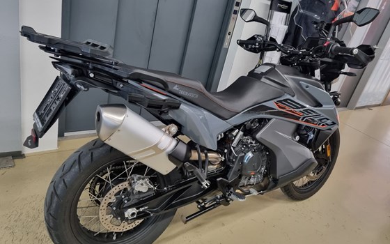 Gebrauchtmotorrad KTM 890 Adventure - Bild 2 Gebrauchtmotorrad KTM 890 Adventure - Bild 2