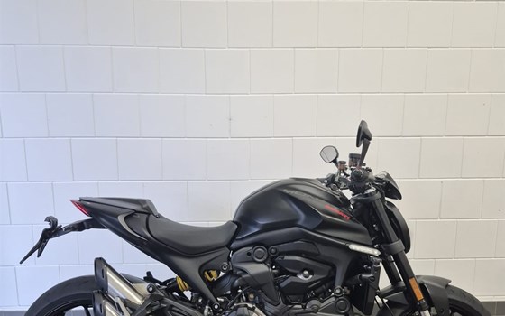 Gebrauchtmotorrad Ducati Monster + - Bild 1