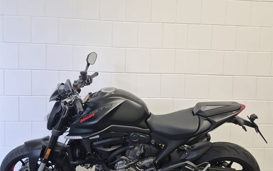 Gebrauchtmotorrad Ducati Monster + - Bild 12