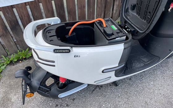 Gebrauchtmotorrad Horwin EK3 - Bild 3 Gebrauchtmotorrad Horwin EK3 - Bild 3