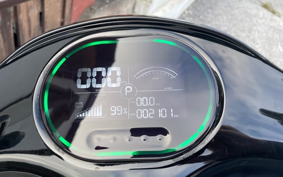 Gebrauchtmotorrad Horwin EK3 - Bild 7 Gebrauchtmotorrad Horwin EK3 - Bild 7