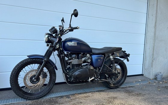 Gebrauchtmotorrad Triumph Scrambler 900 - Bild 2 Gebrauchtmotorrad Triumph Scrambler 900 - Bild 2