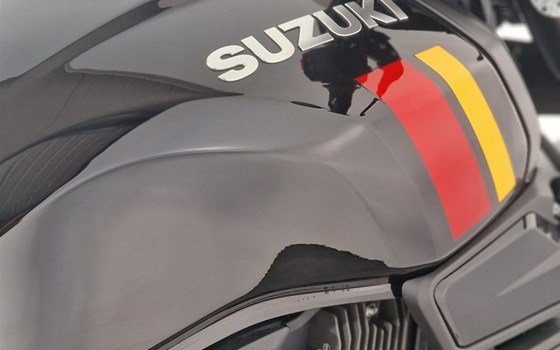 Gebrauchtmotorrad Suzuki GSX-8TT - Bild 7 Gebrauchtmotorrad Suzuki GSX-8TT - Bild 7