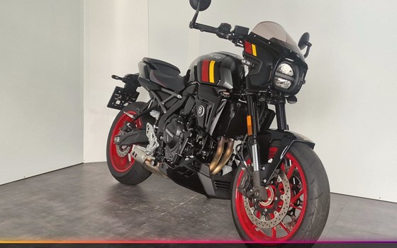 Gebrauchtmotorrad Suzuki GSX-8TT - Bild 1 Gebrauchtmotorrad Suzuki GSX-8TT - Bild 1