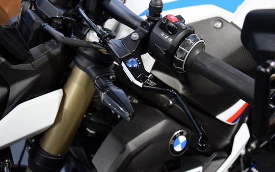 Gebrauchtmotorrad BMW S 1000 R - Bild 11