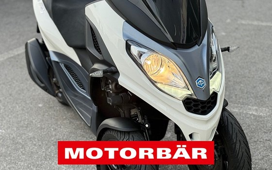 Gebrauchtmotorrad Piaggio MP3 300 HPE - Bild 9 Gebrauchtmotorrad Piaggio MP3 300 HPE - Bild 9