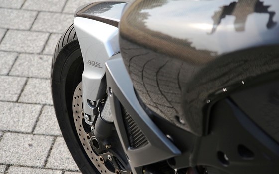 Gebrauchtmotorrad Suzuki GSX 1300 R - Bild 9 Gebrauchtmotorrad Suzuki GSX 1300 R - Bild 9