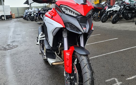 Gebrauchtmotorrad Ducati Multistrada V4 S - Bild 3 Gebrauchtmotorrad Ducati Multistrada V4 S - Bild 3